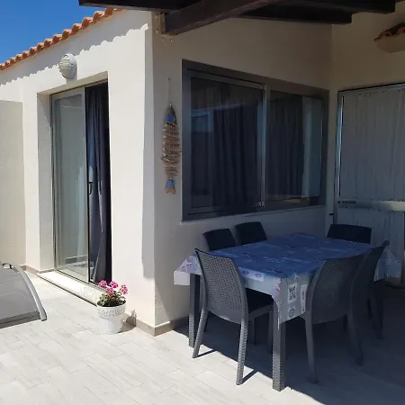 Apartment In Paese A Poca Distanza Dal Mare *